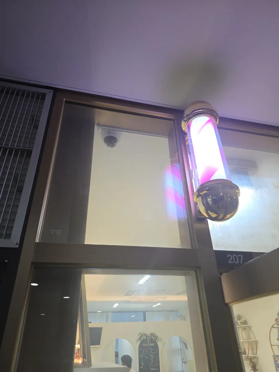이발소 환풍기설치 현장 사진 1